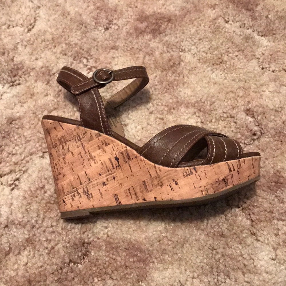 Wedges - Picture 4 of 4